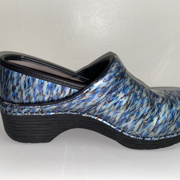 Dansko Womens‎ LT Pro Blue Waves Clogs Size 39 EU 8.5-9 US - Picture 4 of 10